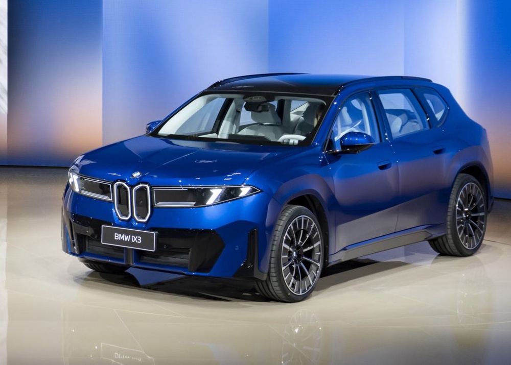 Image from: BMW iX3 Long Wheelbase unveiled in China. Over 900km CLTC-rated range and more features than global iX3