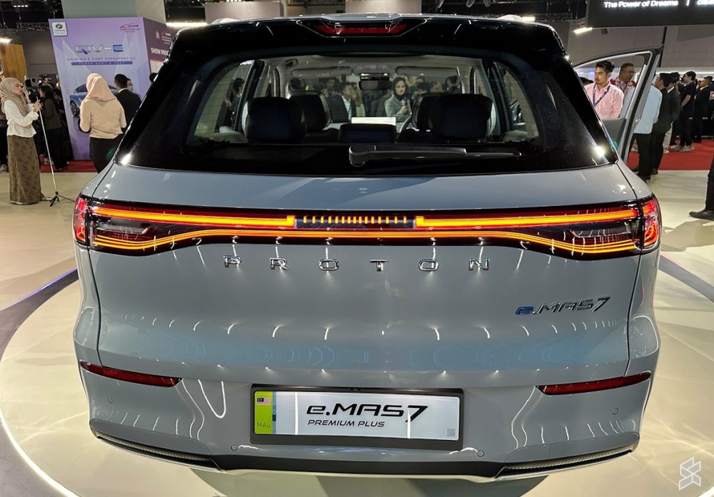 Image from: Proton e.MAS 7 Premium Plus delivers up to 450km WLTP, priced from RM119k