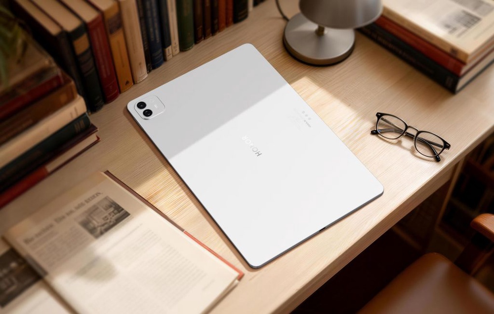 Image from: Honor MagicPad 4 Malaysia: This tablet runs Android and Linux, available from RM2,999