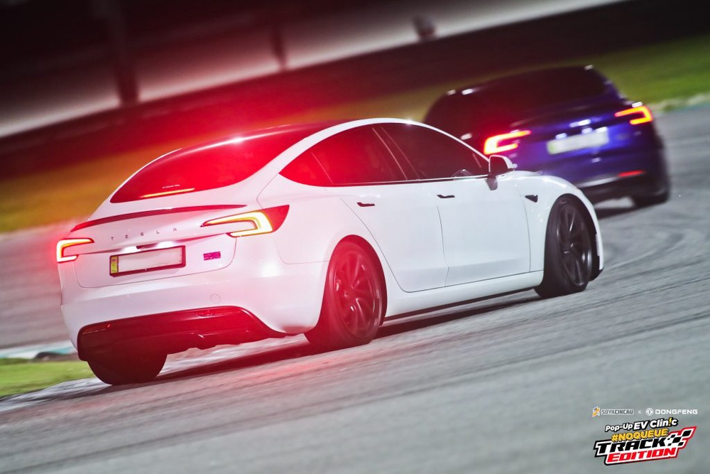 Image from: Over 100 EVs take over Sepang for SoyaCincau x Dongfeng Pop-Up EV Clinic: Track Edition 2026