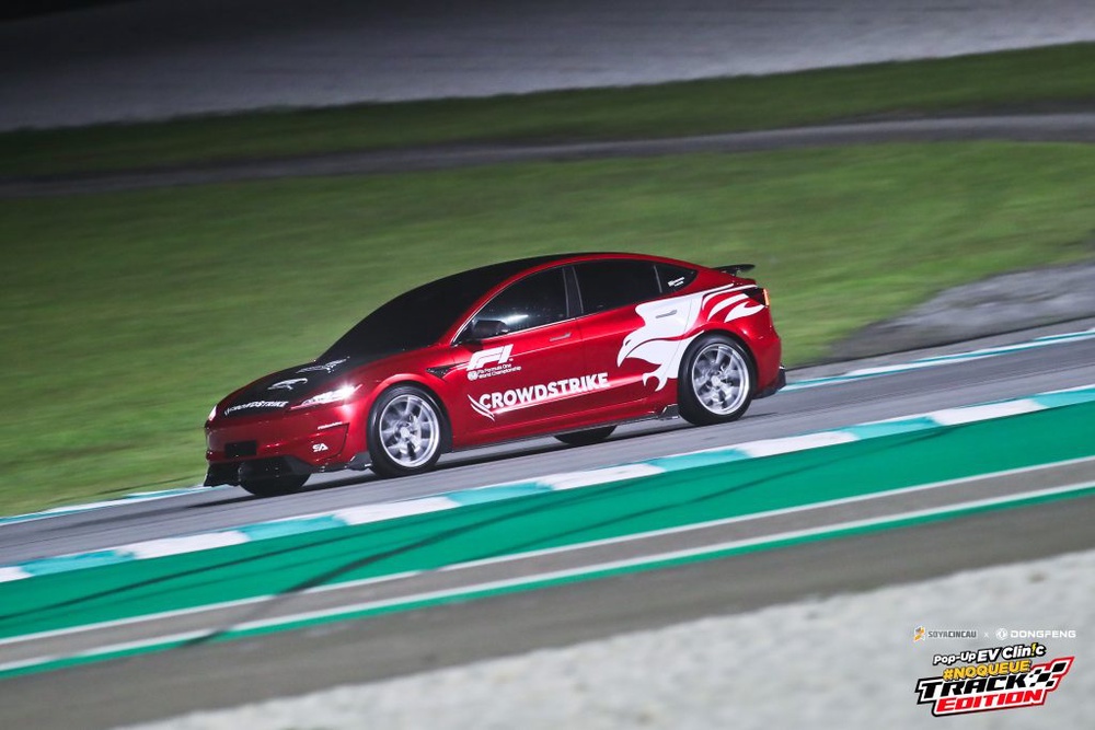 Image from: Over 100 EVs take over Sepang for SoyaCincau x Dongfeng Pop-Up EV Clinic: Track Edition 2026