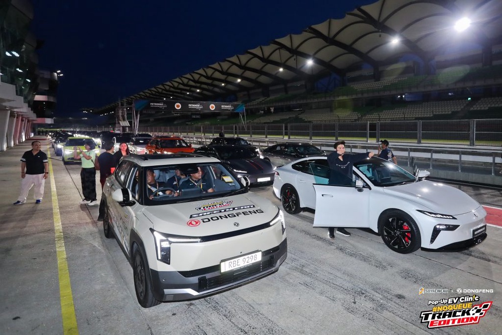 Image from: Over 100 EVs take over Sepang for SoyaCincau x Dongfeng Pop-Up EV Clinic: Track Edition 2026