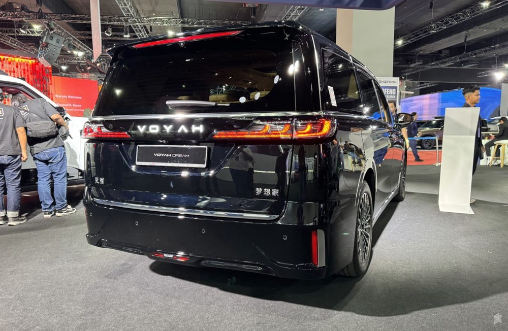 Image from: Dongfeng Malaysia showcases 008, M-Hero II and Voyah Dream at KLIMS 2026