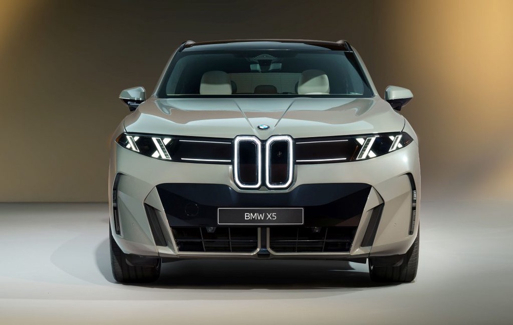 Image from: 5th-gen BMW X5: New BMW iX5 EV gets a massive 141kWh battery, up to 845km range