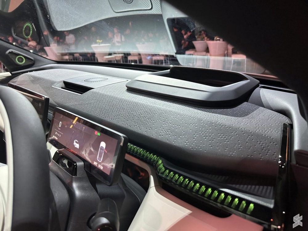 Image from: Zeekr X 2026 officially in Malaysia: Priced from RM159k, offers more features and performance