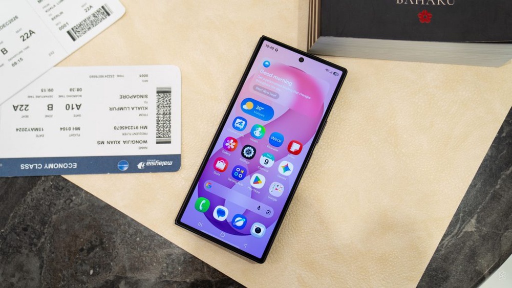 Image from: Samsung Galaxy Z Fold 8 Ultra hands-on: Bigger 5,000mAh battery, brighter display and thinner than before