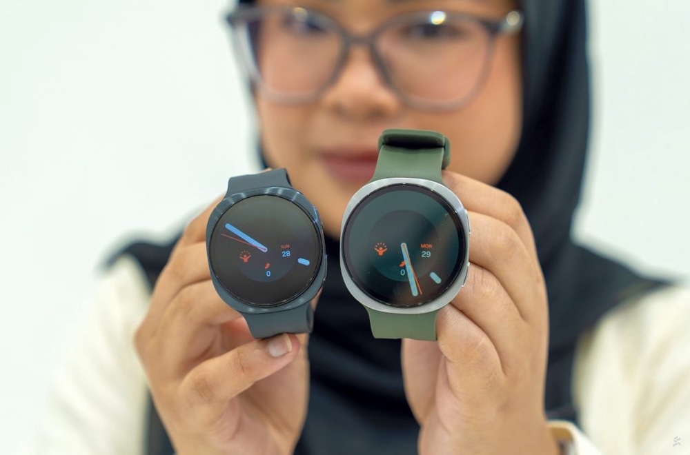 Image from: Samsung Galaxy Watch Ultra 2 and Watch 9 arrive in Malaysia: Snapdragon Wear Elite, brighter displays and AI health features