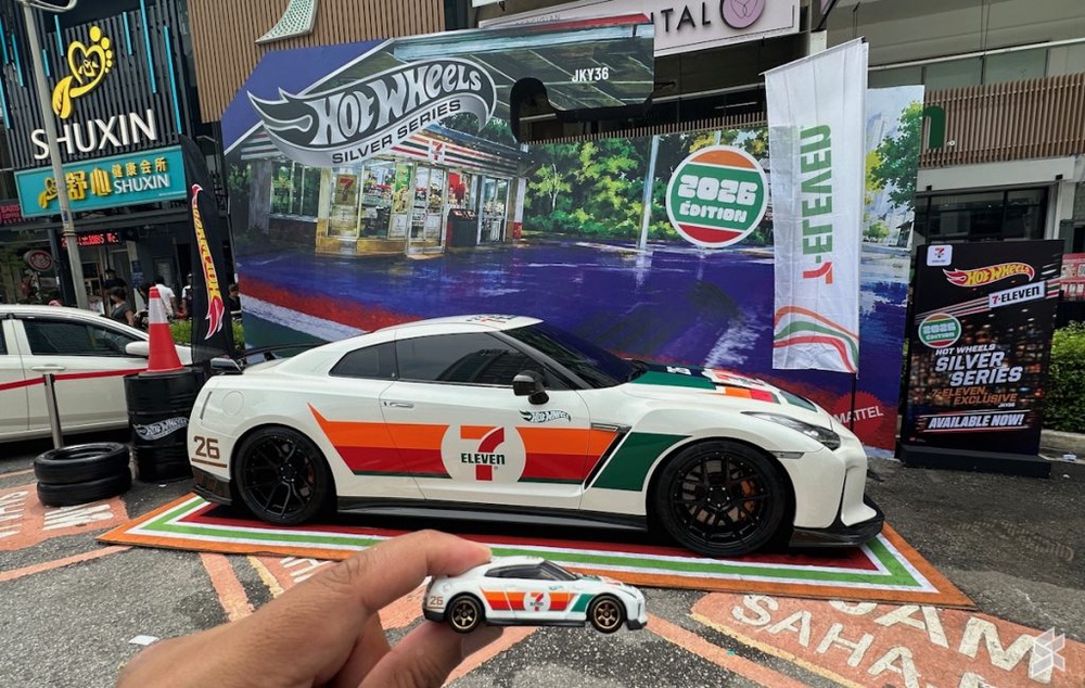 Image from: Hot Wheels x 7-Eleven Nissan GT-R R35 zooms into Malaysia: First in Southeast Asia