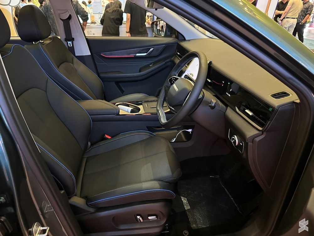 Image from: Jaecoo J5 EV: First look at the potential Proton e.MAS and BYD challenger