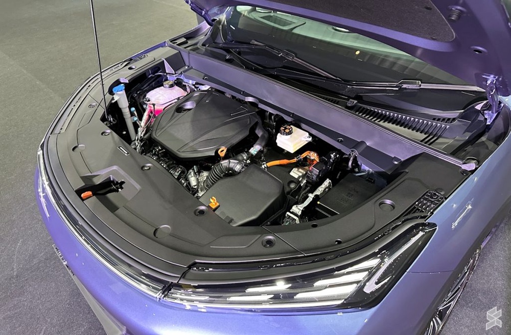 Image from: Proton e.MAS 7 PHEV CKD is here: Only one major change over CBU version