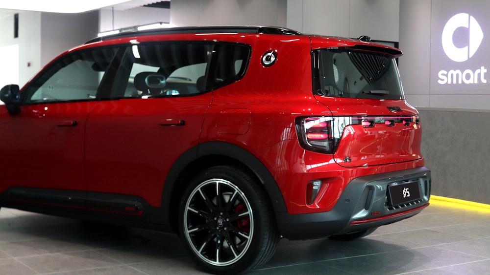 Image from: Smart #5 Brabus Laser Red Edition arrives in Malaysia: Only 10 units available for customers
