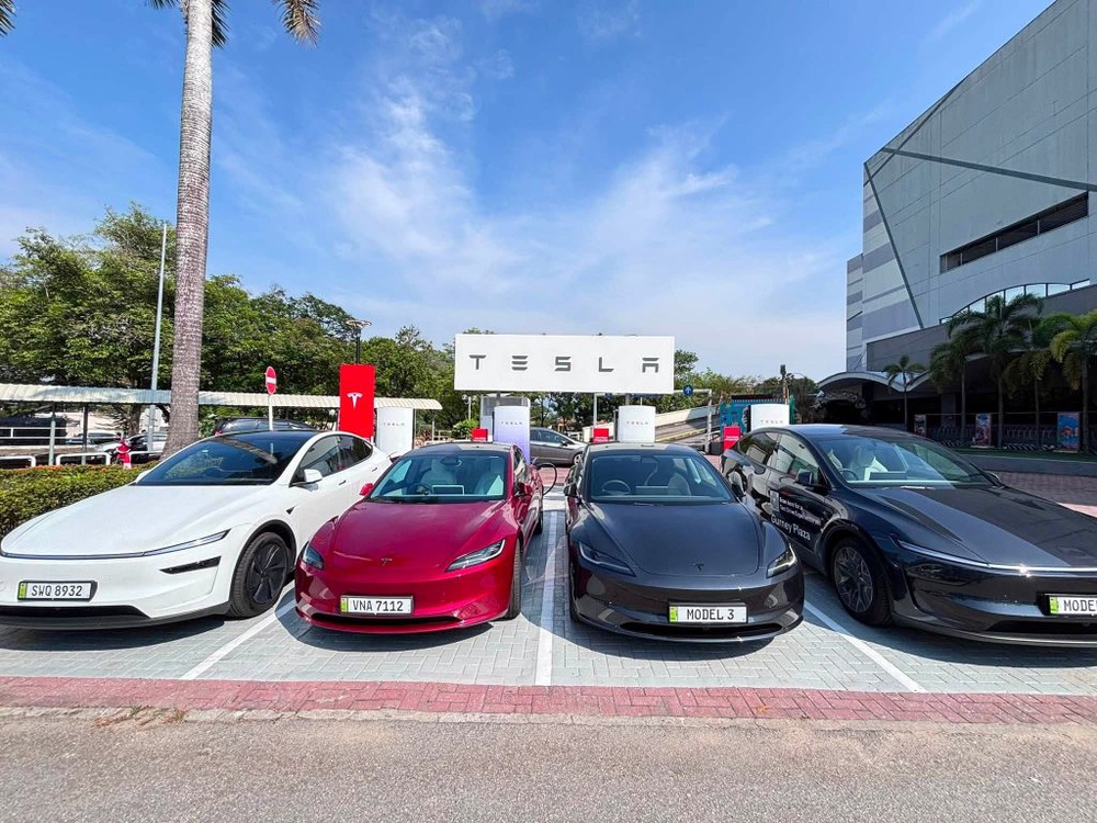 Image from: Tesla Supercharger now available in Ipoh, 4 EV charging bays at Aeon Mall Kinta City