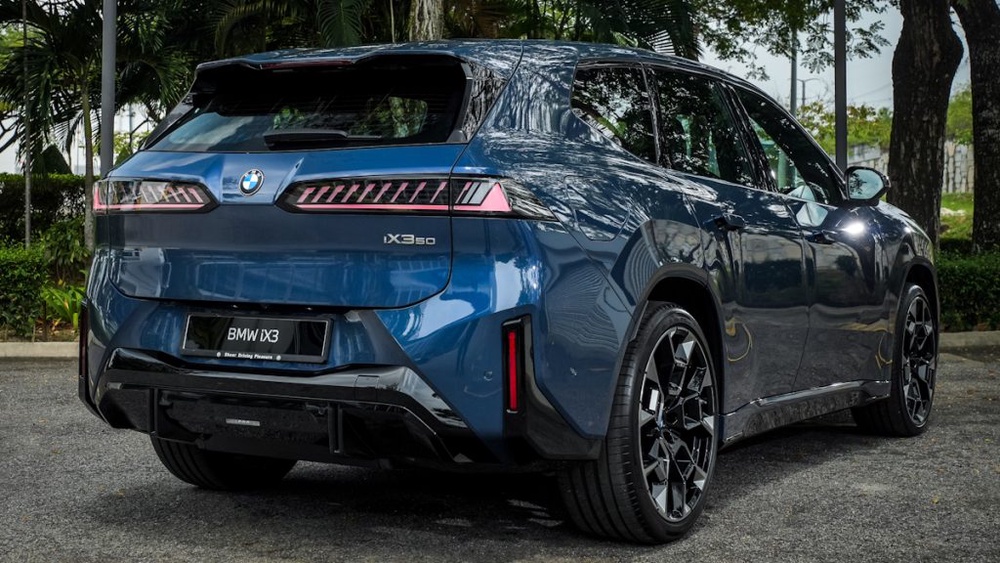 Image from: BMW iX3 50 xDrive now in Malaysia: The first Neue Klasse EV, priced at under RM400k