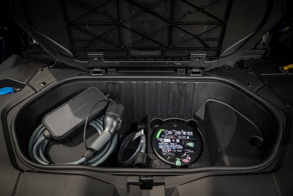 Image from: BMW iX3 50 xDrive now in Malaysia: The first Neue Klasse EV, priced at under RM400k