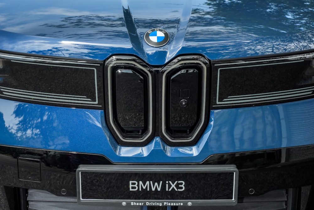 Image from: BMW iX3 50 xDrive now in Malaysia: The first Neue Klasse EV, priced at under RM400k