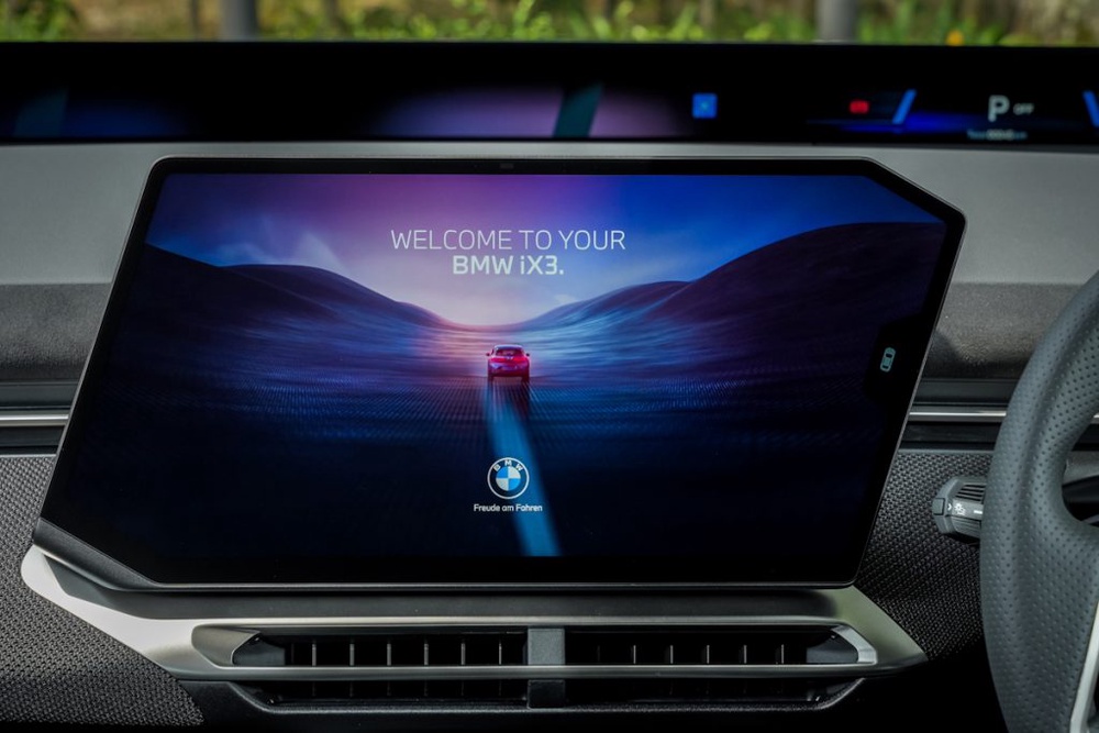 Image from: BMW iX3 50 xDrive now in Malaysia: The first Neue Klasse EV, priced at under RM400k