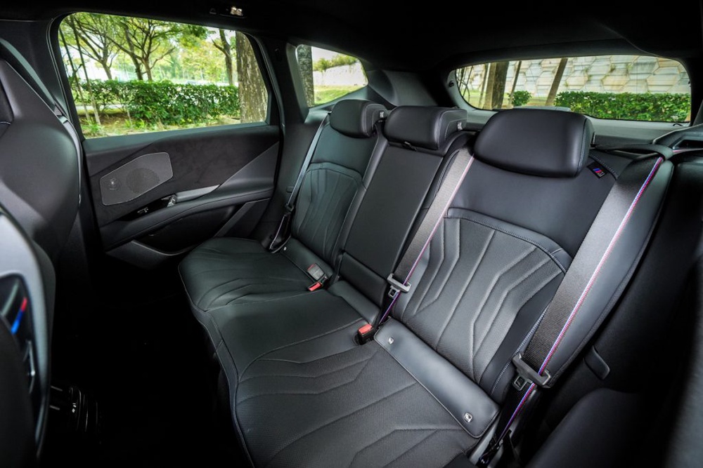 Image from: BMW iX3 50 xDrive now in Malaysia: The first Neue Klasse EV, priced at under RM400k