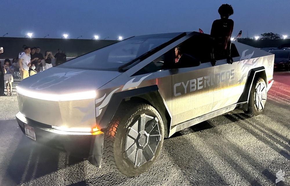 Image from: Tesla Cybertruck on Malaysian roads? Meet the Cyberlocos on their world record quest