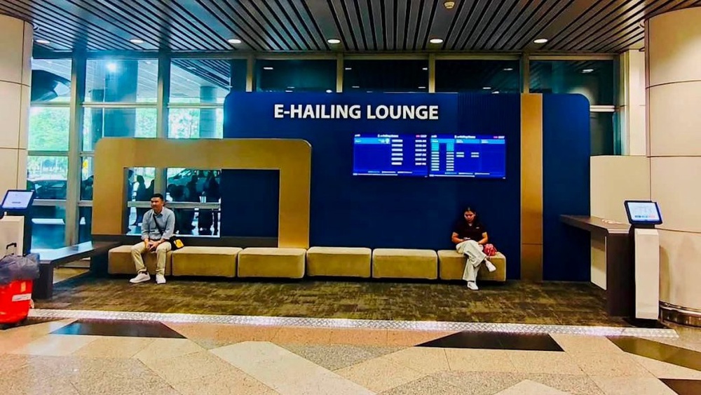 Image from: KLIA Terminal 1 adds live e-hailing tracking: Along with RM3 driver entry fee