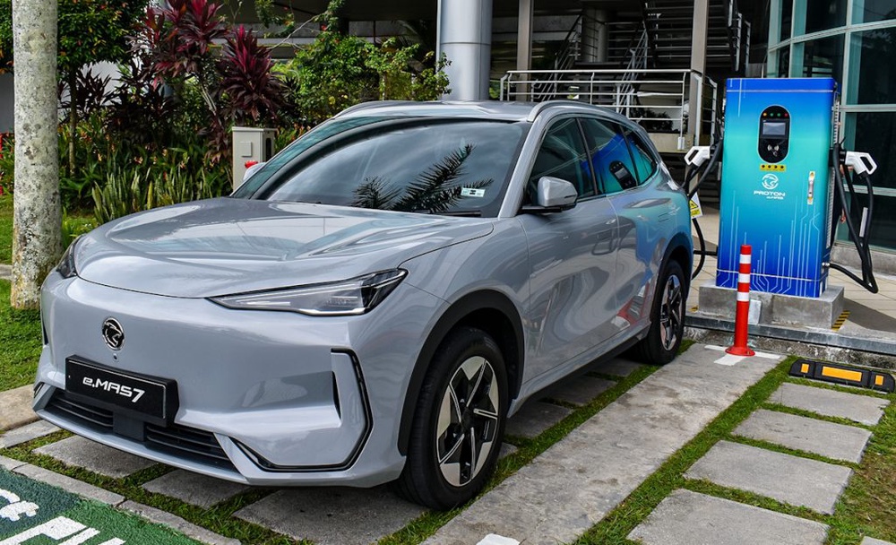 Image from: Proton e.MAS branded EV chargers rolling out in Q3: In partnership with ChargEV, DC Handal, JomCharge
