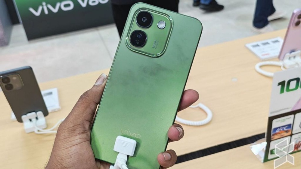 Image from: Vivo V80 Lite 5G Malaysia: Mid-ranger with massive 10,000mAh battery, promo priced from RM1,399