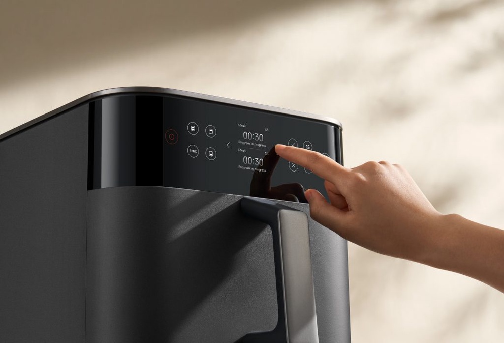 Image from: Xiaomi’s new 12L Smart Air Fryer cooks 4 dishes, takes up less counter space, priced under RM900