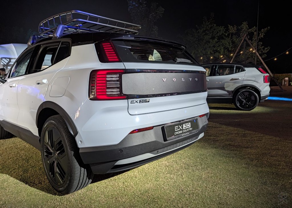 Image from: Volvo EX30 Cross Country launched in Malaysia, 422hp and up to 437km range priced from RM218,888