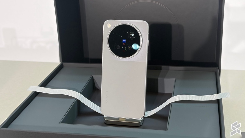 Image from: Vivo X500系列发布:搭载200MP蔡司长焦镜头及2nm天玑9600 Pro