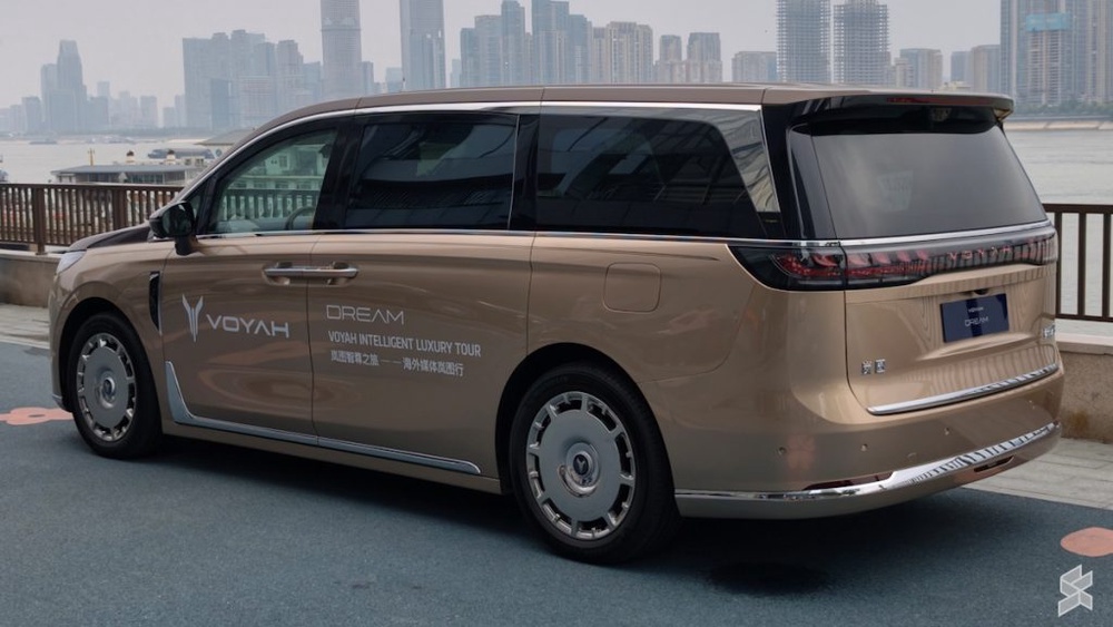 Image from: Voyah Dream 9 launching in Malaysia Q1 2027: EV and PHEV options confirmed