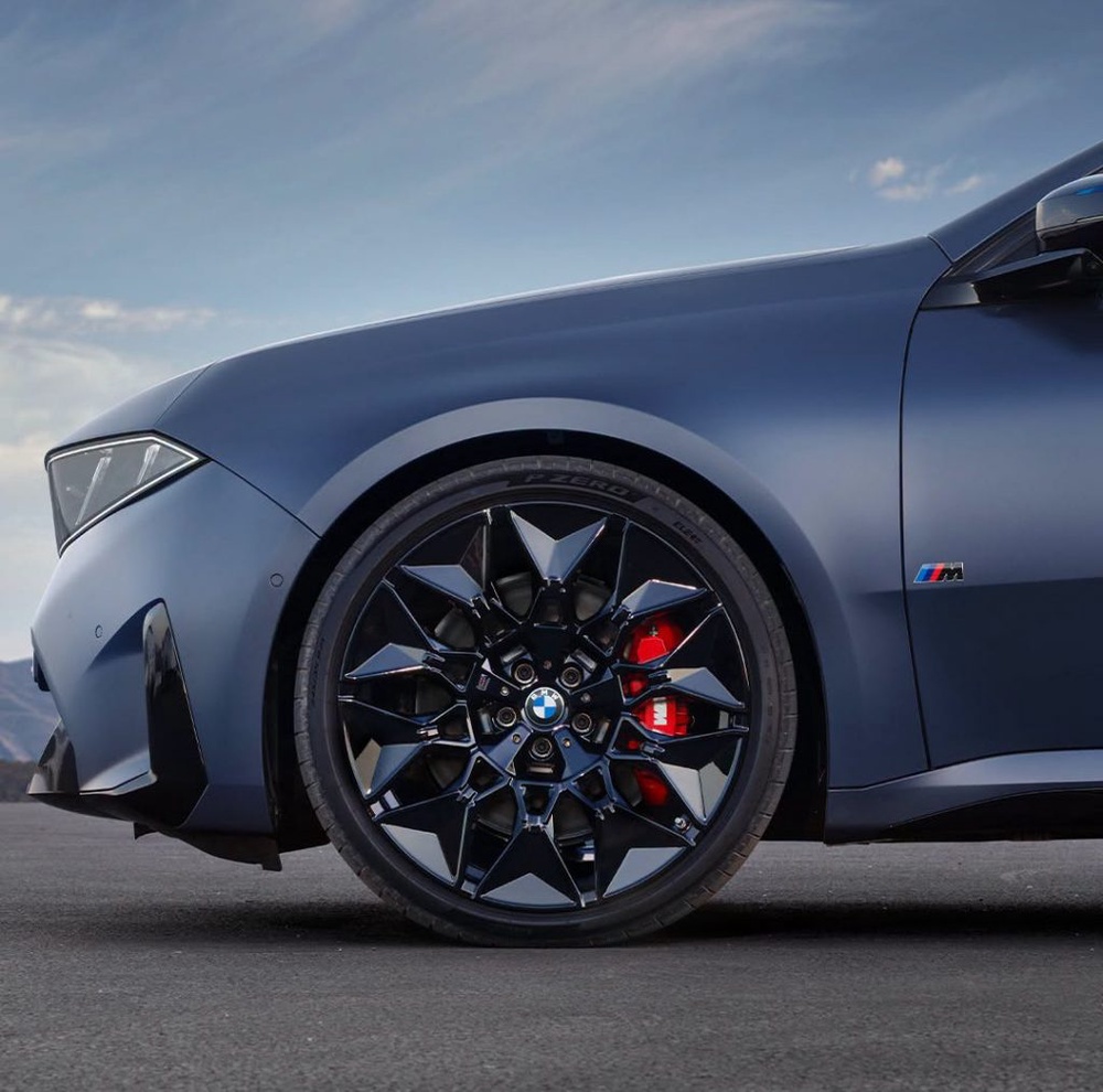 Image from: BMW i3 M60将于2027年登场:Tesla Model 3 Performance的新对手?