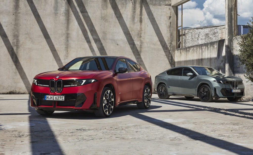 Image from: First-ever BMW iX4: Coupe-style electric SUV with 828km range and 400kW DC charging