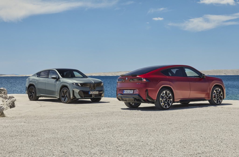 Image from: First-ever BMW iX4: Coupe-style electric SUV with 828km range and 400kW DC charging