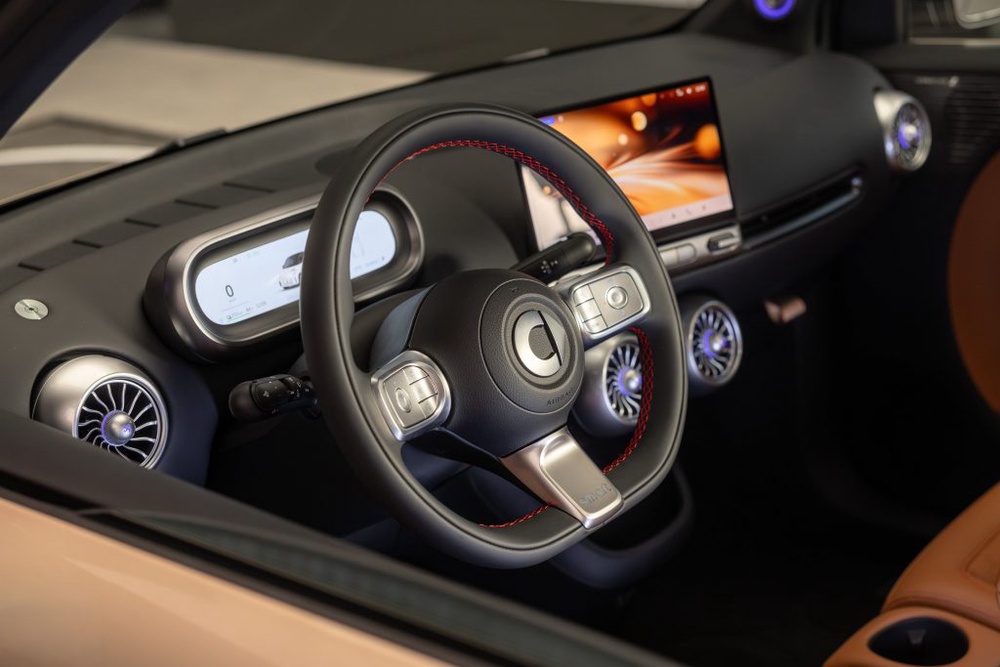 Image from: Smart #2: 290km range, 65kW charging, priced from under RM100K in Europe