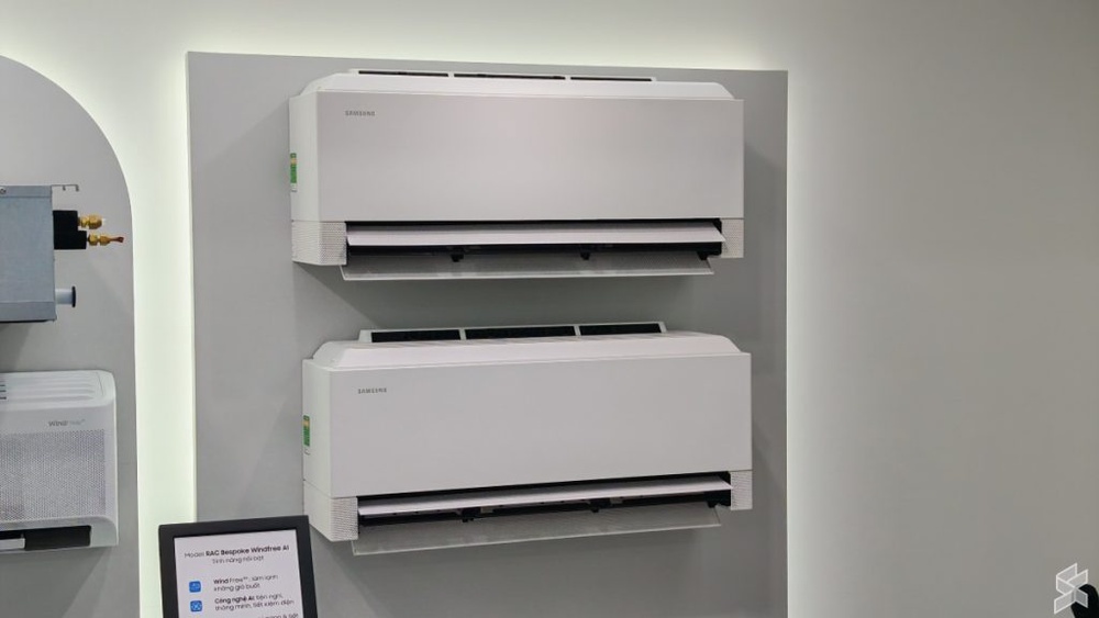 Image from: Samsung’s New Fridge Doesn’t Just Chill Your Food; It Learns What You Eat
