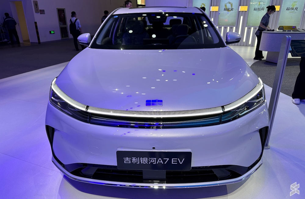 Image from: 宝腾预告今年底前推出2款新车：会是Saga Cross和e.MAS电动轿车吗？