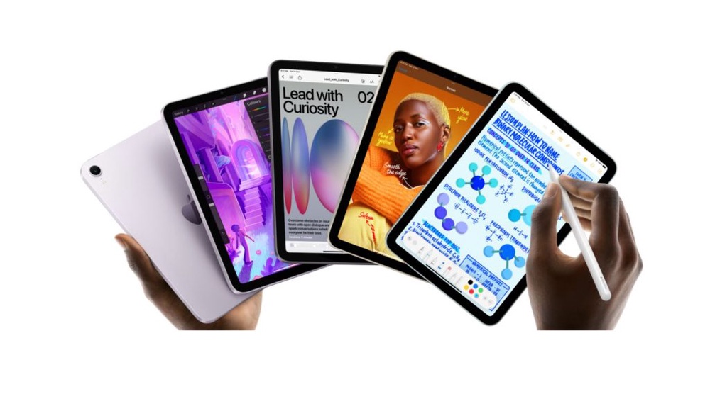 Image from: Pro and Tell: Is Apple finally dropping a touchscreen MacBook Pro on 28 October?