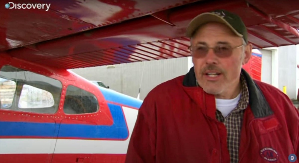 'Flying Wild Alaska' Pilot Jim Tweto Dead After Tragic Plane Crash(00)