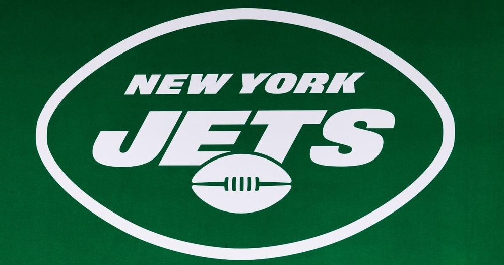 Jets CBs coach taken to hospital after training-camp fight