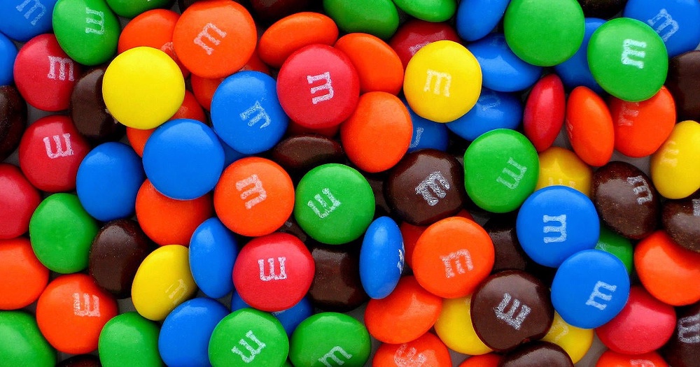 M&M and Dove Announce 2021 Holiday Flavors