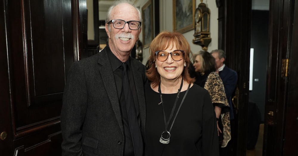 'The View' Joy Behar Recalls Meeting Husband at a Nudist Colony(01)