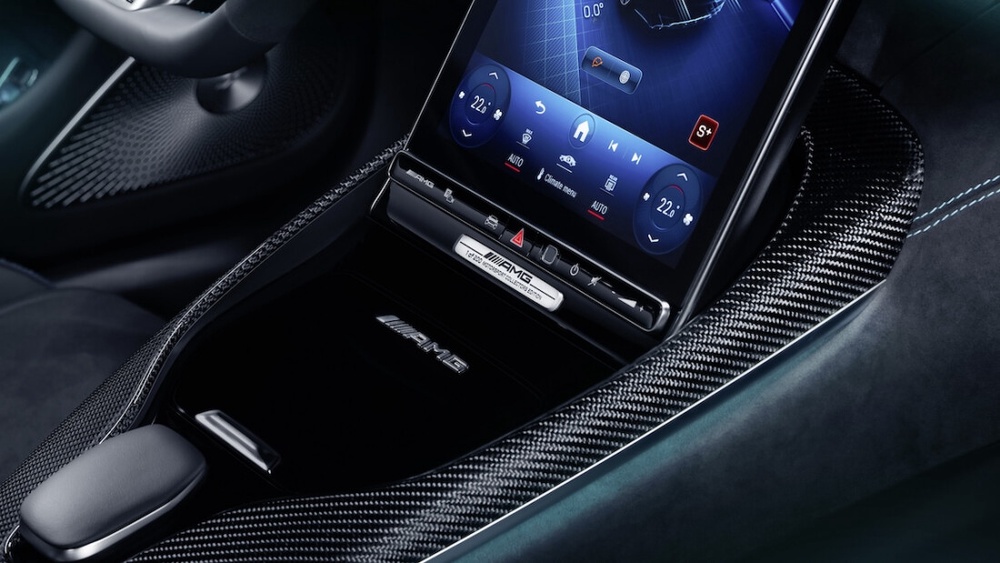 Mercedes-AMG-GT-63-PRO-4MATIC+-Coupé-Motorsport-Collectors-Edition-(4).jpg