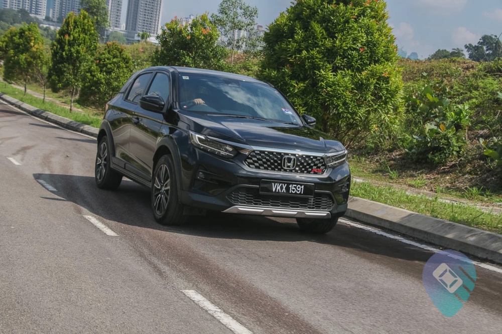 Caricarz_MBA_Honda_WR-V_RS_Rolling-2.jpg