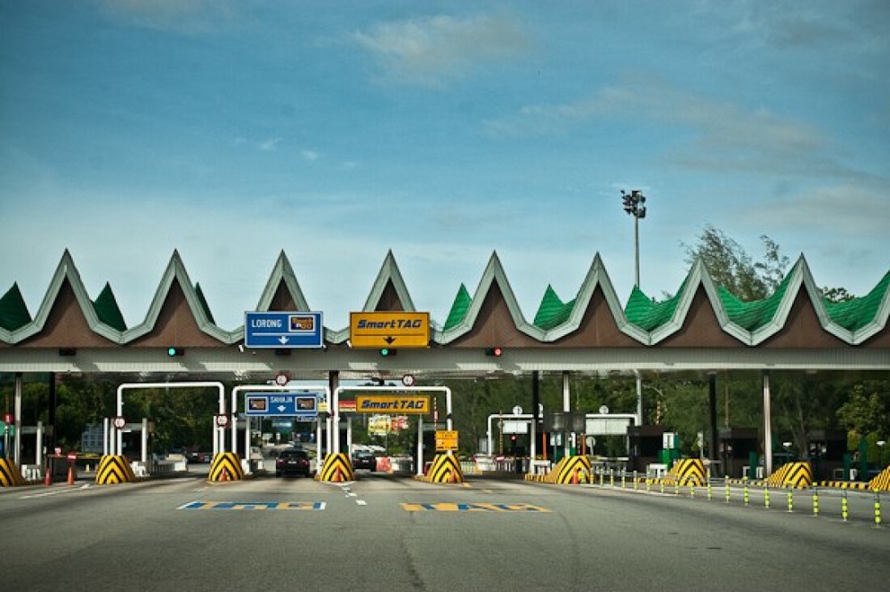 Malaysia-Toll-Plaza.jpg