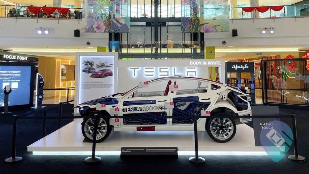 Tesla-IOI-(2).jpg