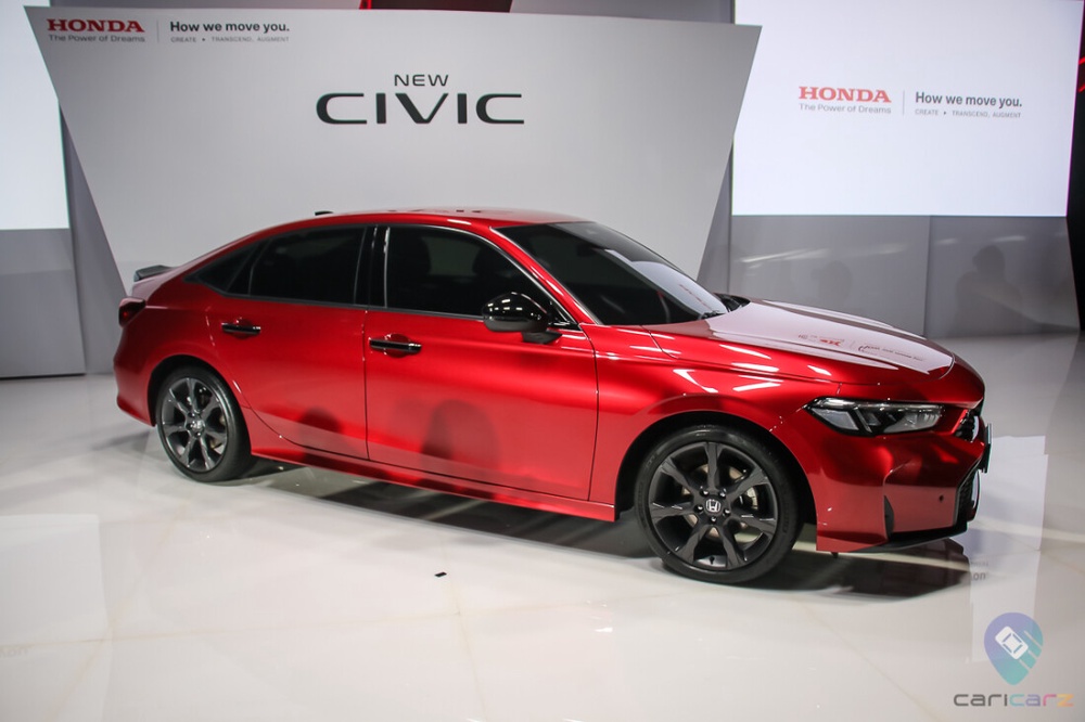 web_MA_Launch_CariCarz_2025-Honda-Civic-FL_-3.jpg