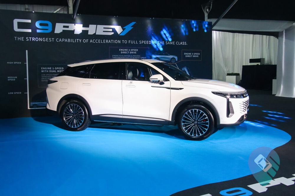 Omoda C9 PHEV Kini Dibuka Untuk Tempahan – Capai 1,100 KM, Mewah, Tapi ...