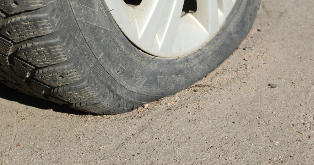 CariCarz-how-to-check-tyre-pressure-3.png