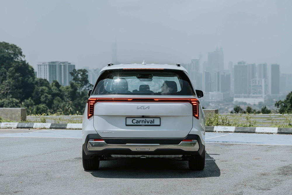 Kia-Carnival-2026-8-Seater-9.jpg