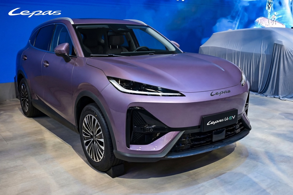 CariCarz-CarzAutomedia-Chery-LEPAS-Global-Debut-6.jpg
