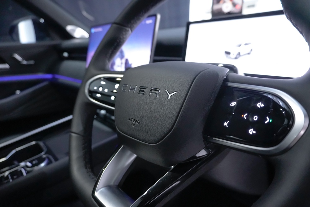 CariCarz-CarzAutomedia-SN-Chery-Tiggo-9-Launched-Malaysia-Studio-78.jpg